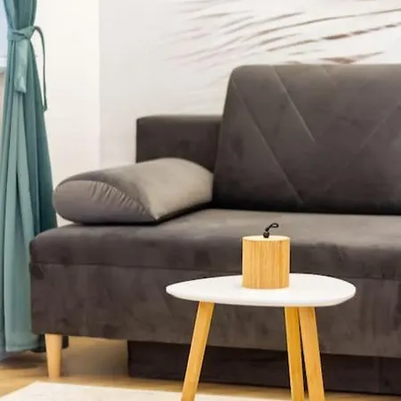 Chic Csengery By Newave Apartment